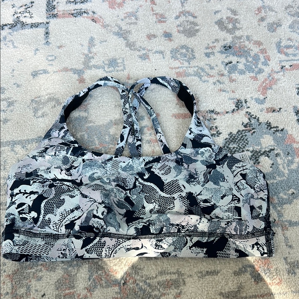Lululemon Athletica Blue  and White Sports Bra size 8